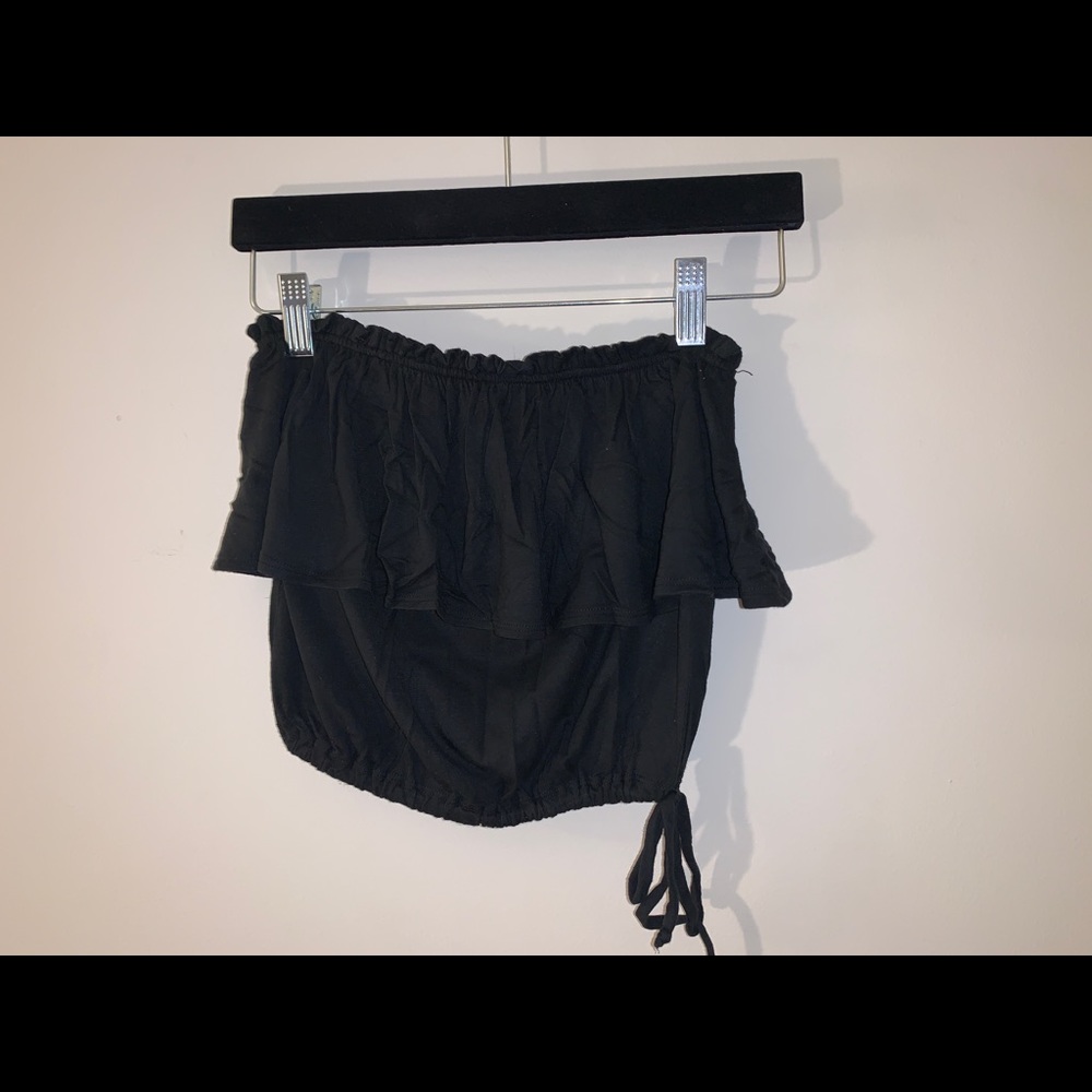 Black crop top